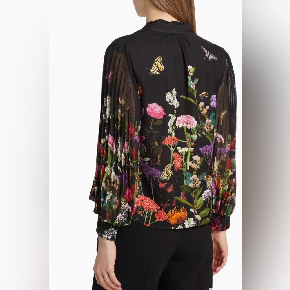 Alice + Olivia Ilan Pleated Floral Print Blouse - Picture 3 of 7